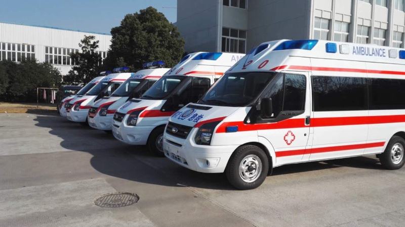 喀什市内救护车租赁